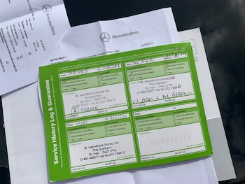 Used Mercedes-Benz SLK 2011 for sale - 77927778: Photo