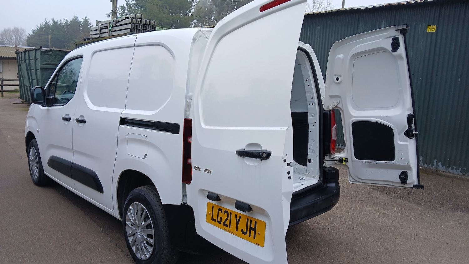 Used Citroen Berlingo 2021 for sale - 77762608: Photo 23