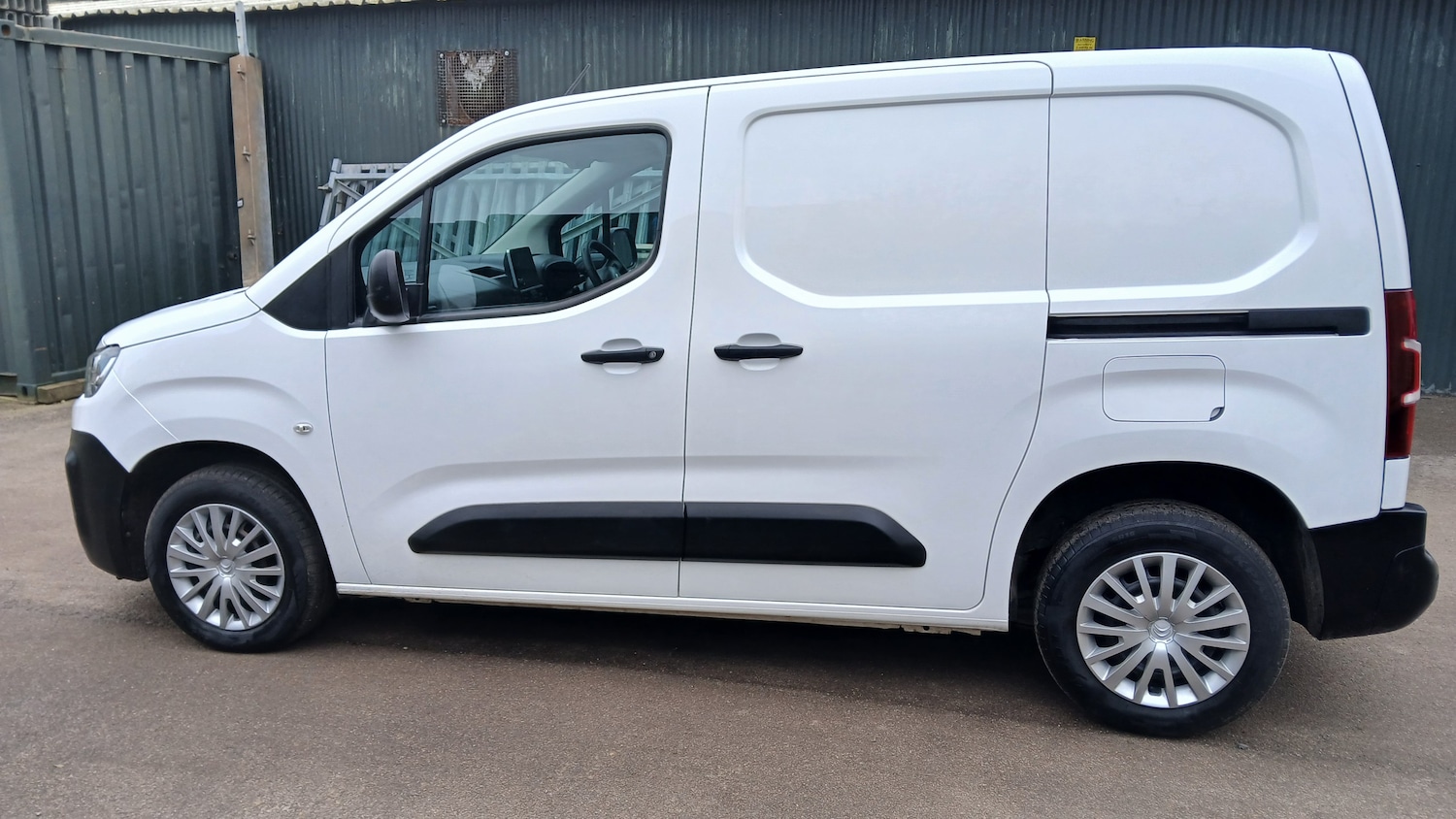 Used Citroen Berlingo 2021 for sale - 77762608: Photo 3