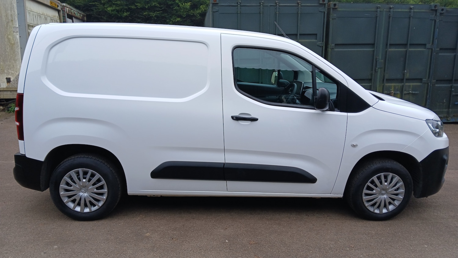 Used Citroen Berlingo 2021 for sale - 77762608: Photo 5