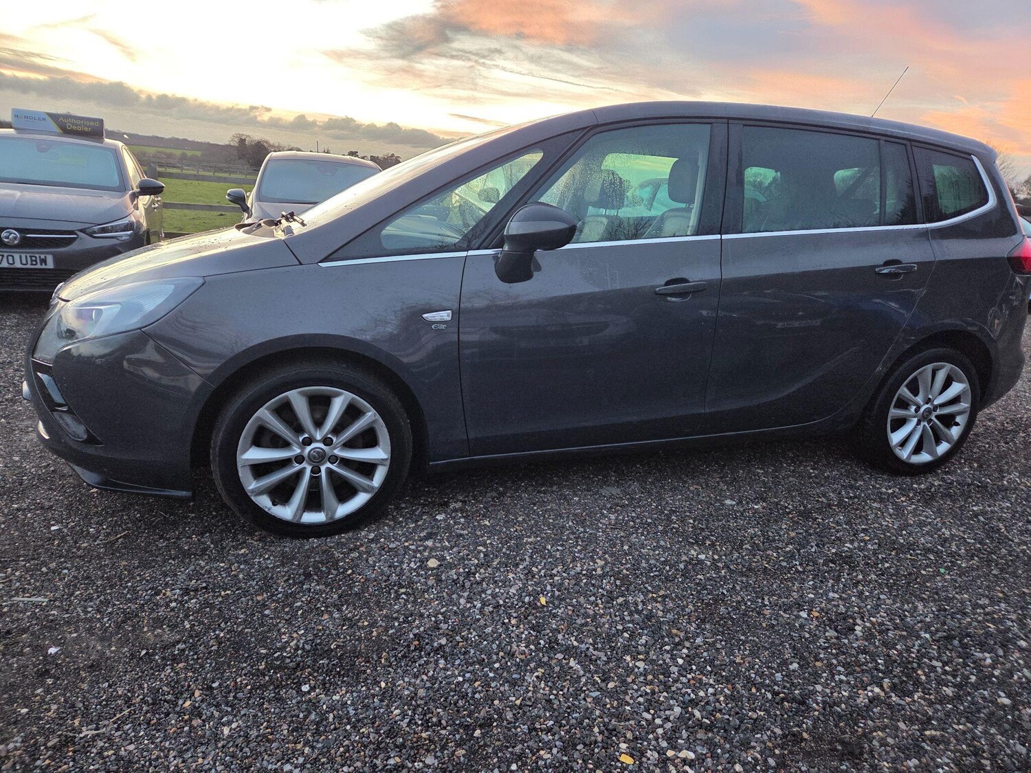 Used Vauxhall Zafira Tourer 2014 for sale - 78009348: Photo 11
