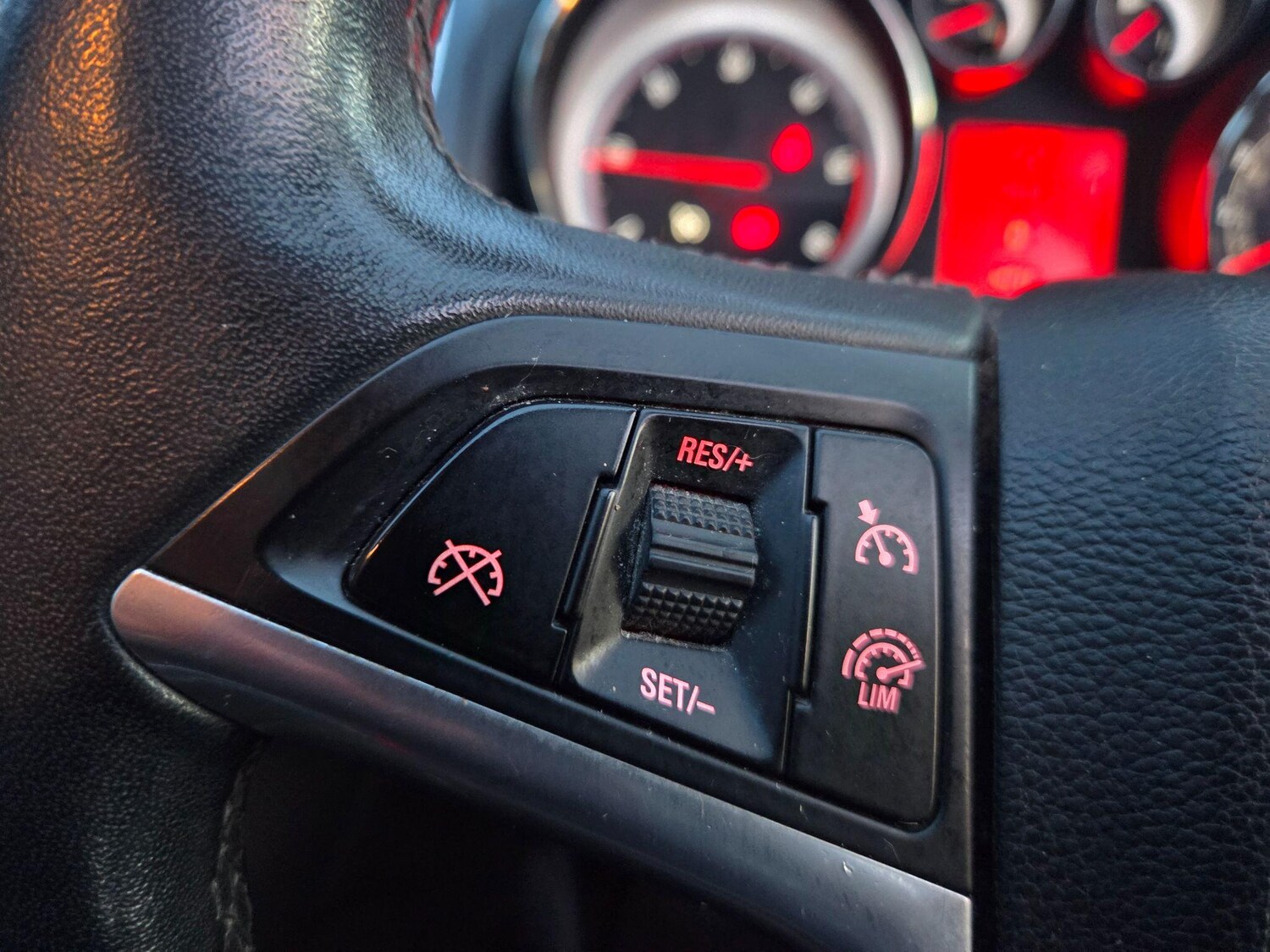 Used Vauxhall Zafira Tourer 2014 for sale - 78009348: Photo 22