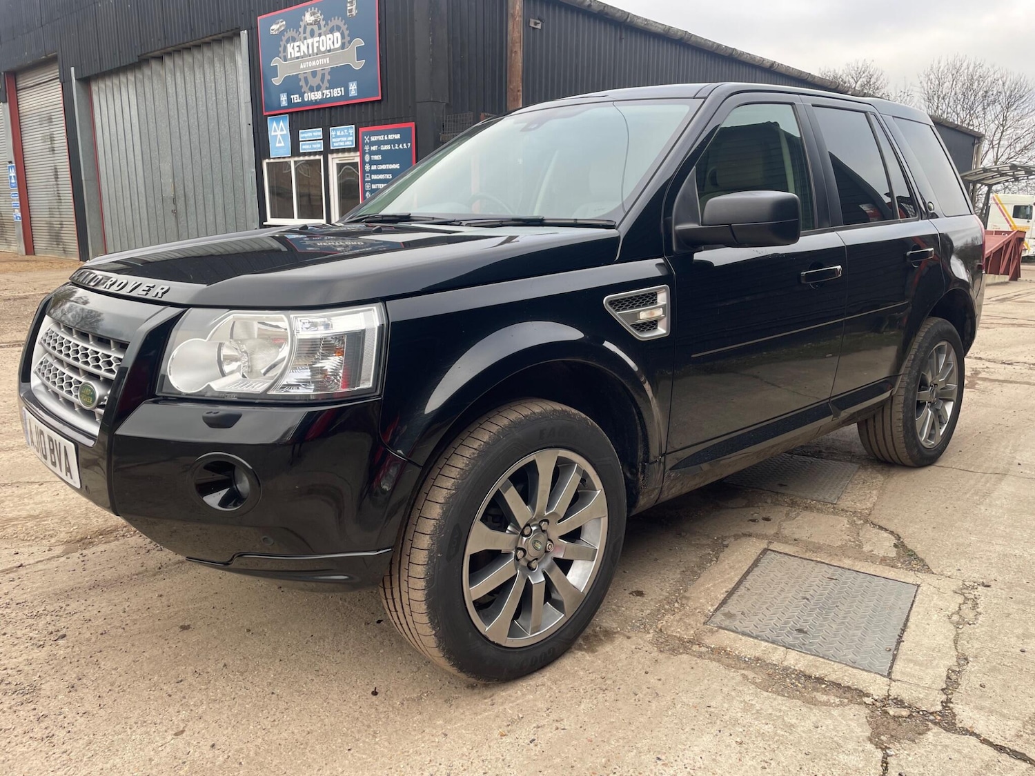 Used Land Rover Freelander 2 2010 for sale - 78043802: Photo 12