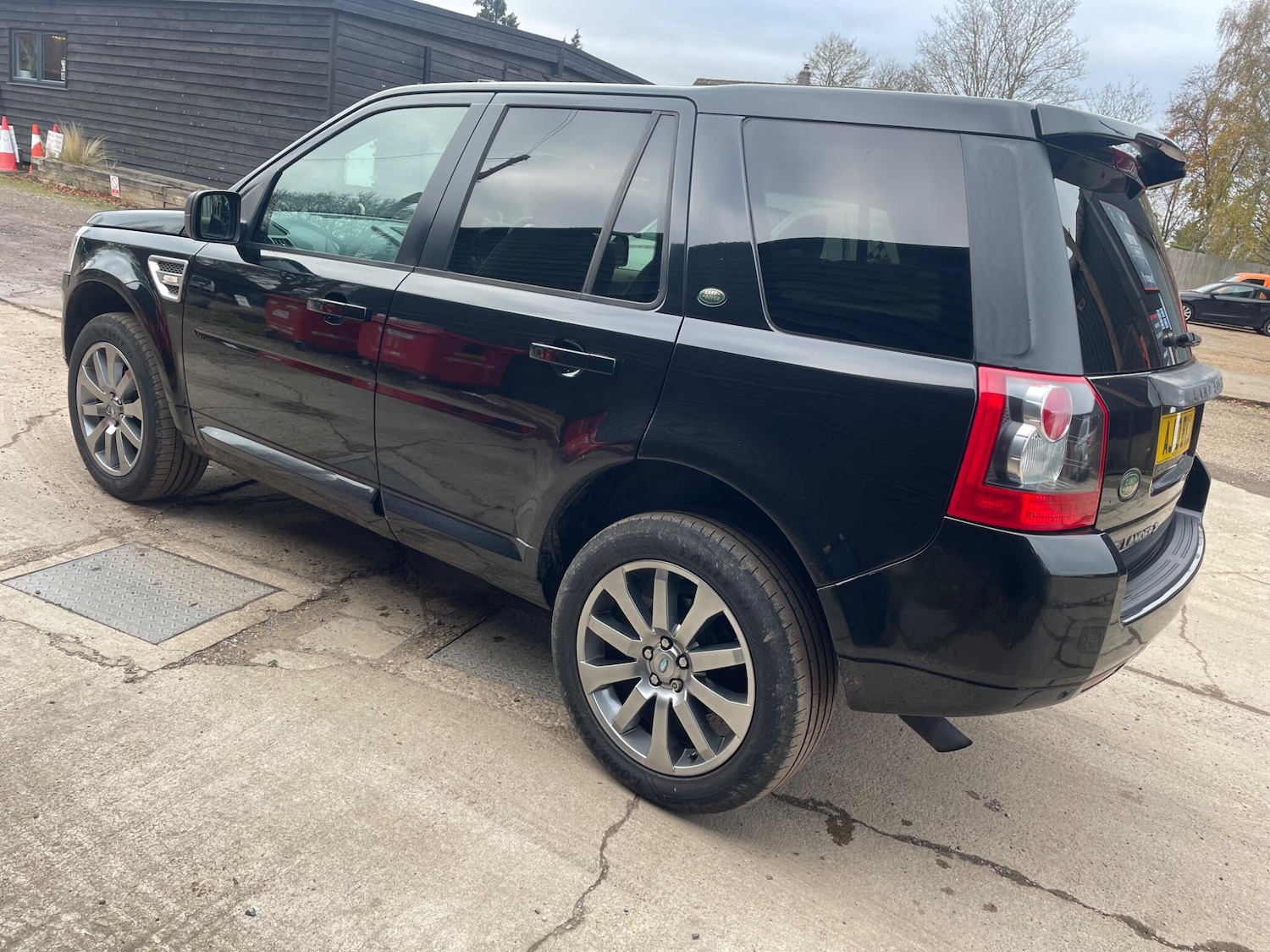 Used Land Rover Freelander 2 2010 for sale - 78043802: Photo 13