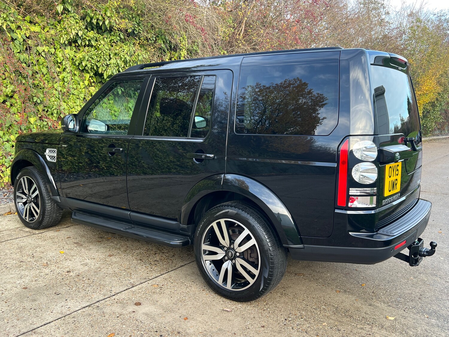 Used Land Rover Discovery 2015 for sale - 78103541: Photo 10