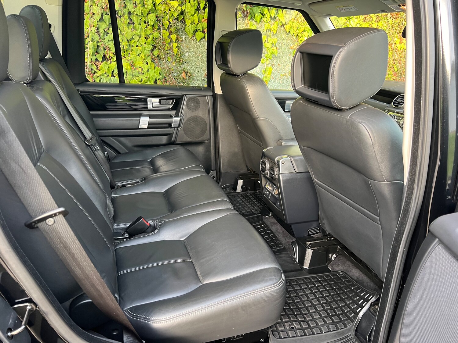 Used Land Rover Discovery 2015 for sale - 78103541: Photo 5