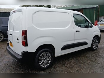 Used Citroen Berlingo 2022 for sale - 78055981: Photo
