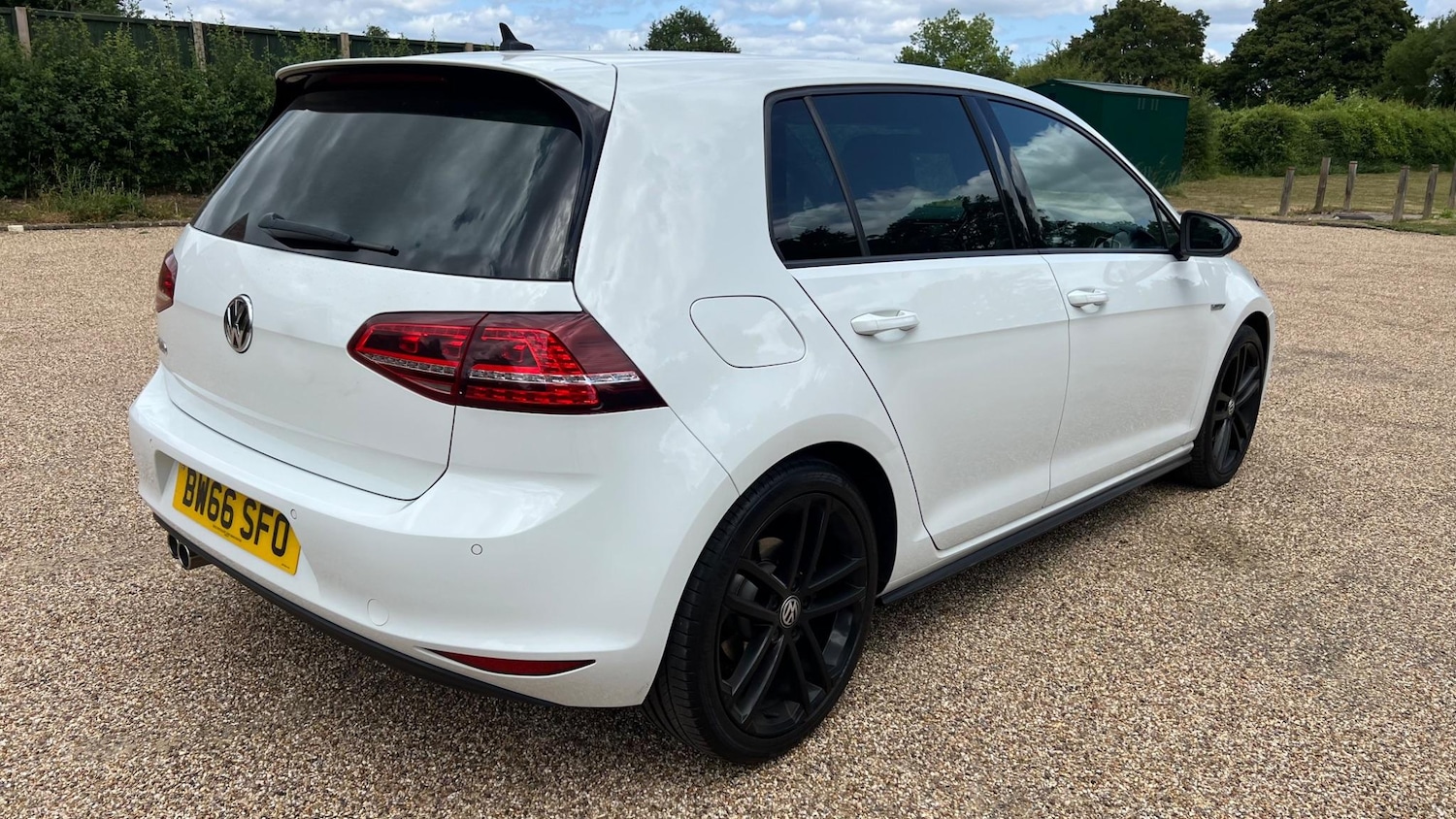 Used Volkswagen Golf 2017 for sale - 77971861: Photo 5