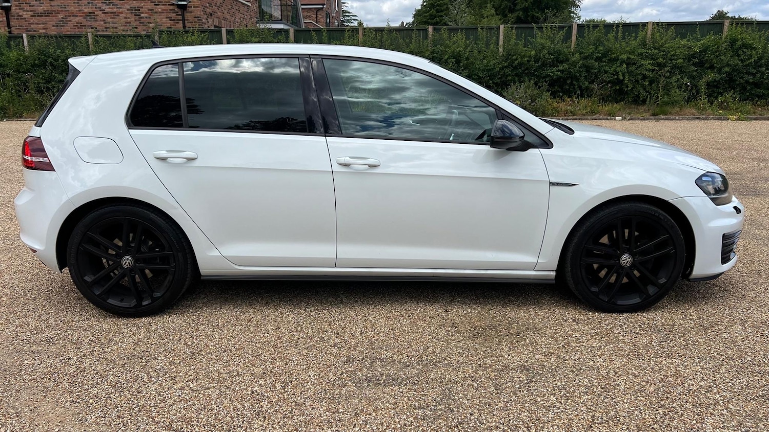 Used Volkswagen Golf 2017 for sale - 77971861: Photo 6