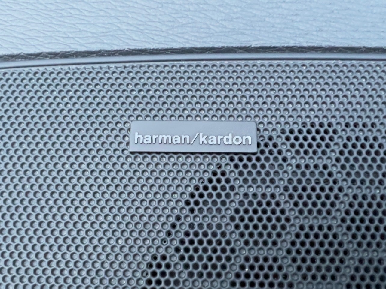 Used Volvo V60 2015 for sale - 78103551: Photo 21