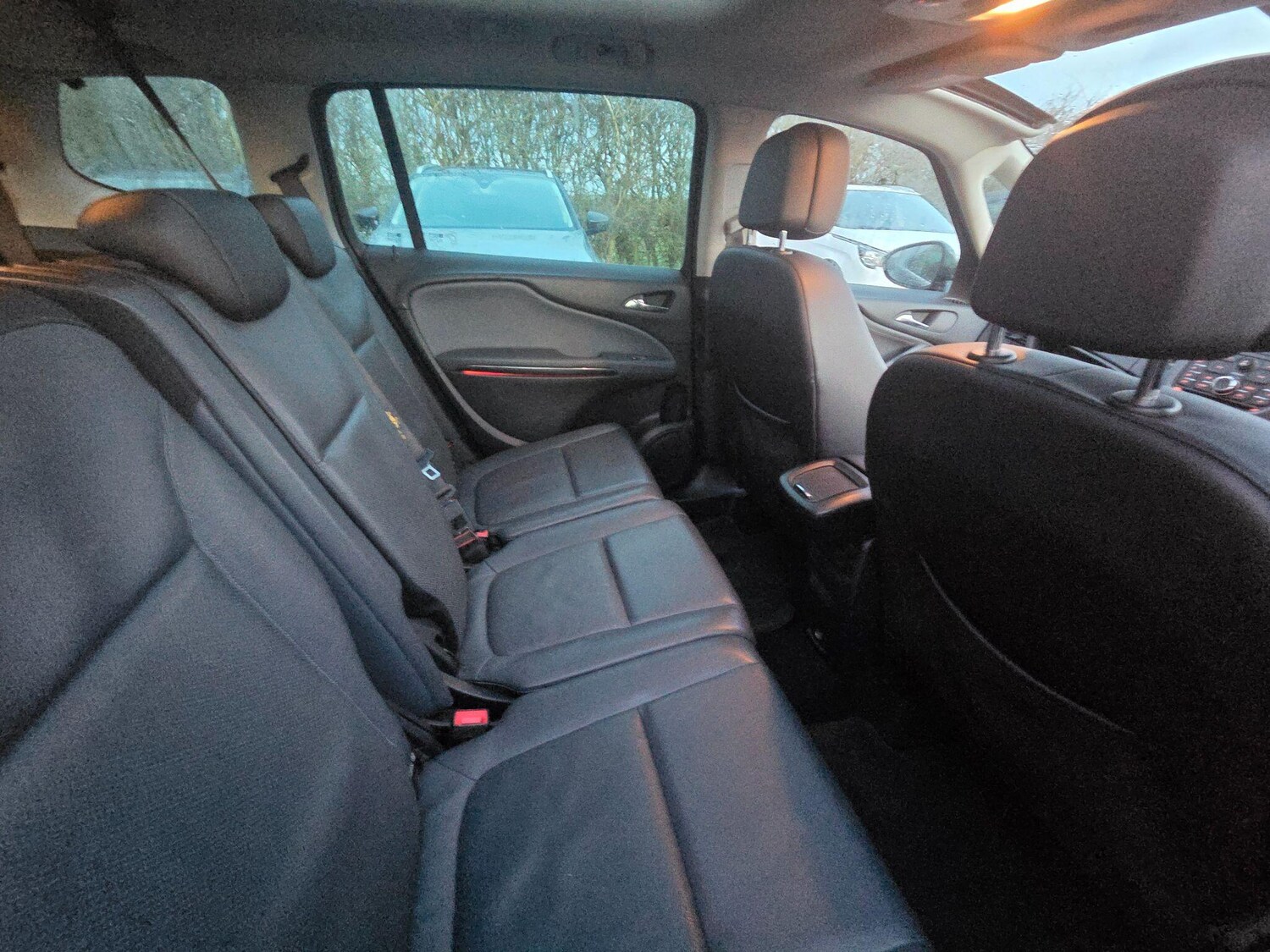 Used Vauxhall Zafira Tourer 2014 for sale - 77997740: Photo 20