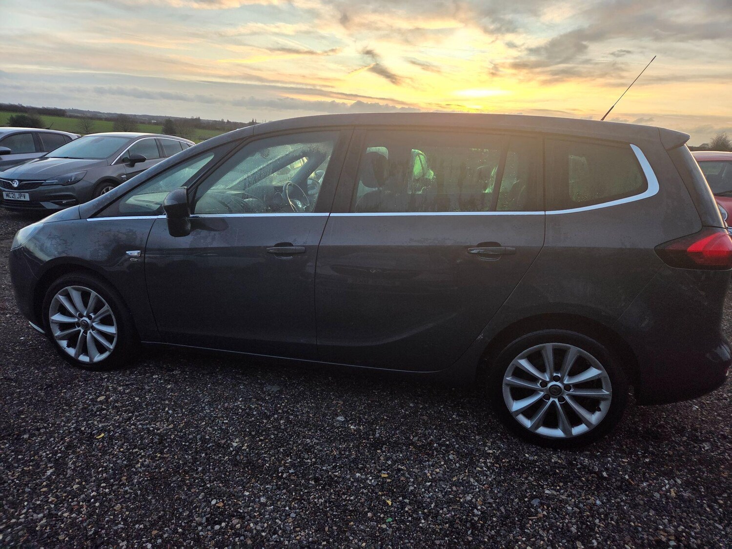 Used Vauxhall Zafira Tourer 2014 for sale - 77997740: Photo 9