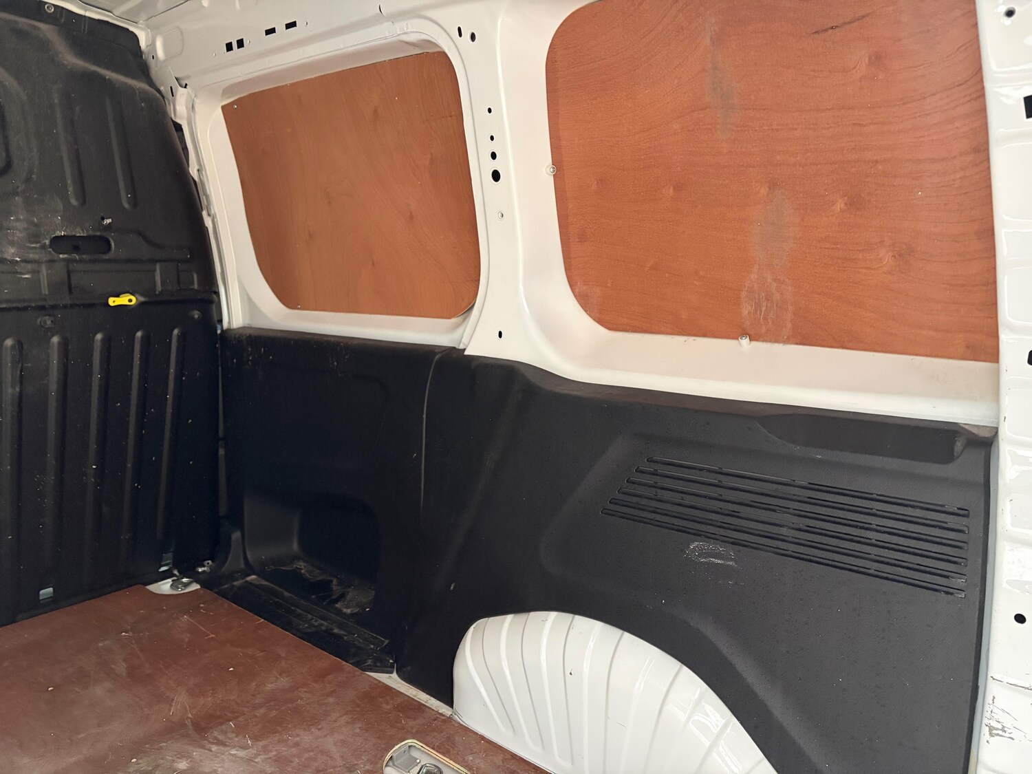 Used Peugeot Partner 2020 for sale - 77942435: Photo 13