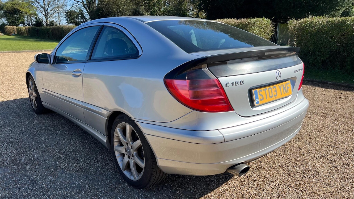 Used Mercedes-Benz C Class 2003 for sale - 77971894: Photo 2