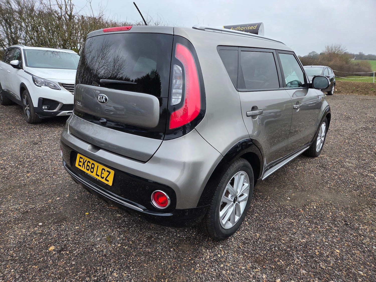 Used Kia Soul 2018 for sale - 77927792: Photo 2