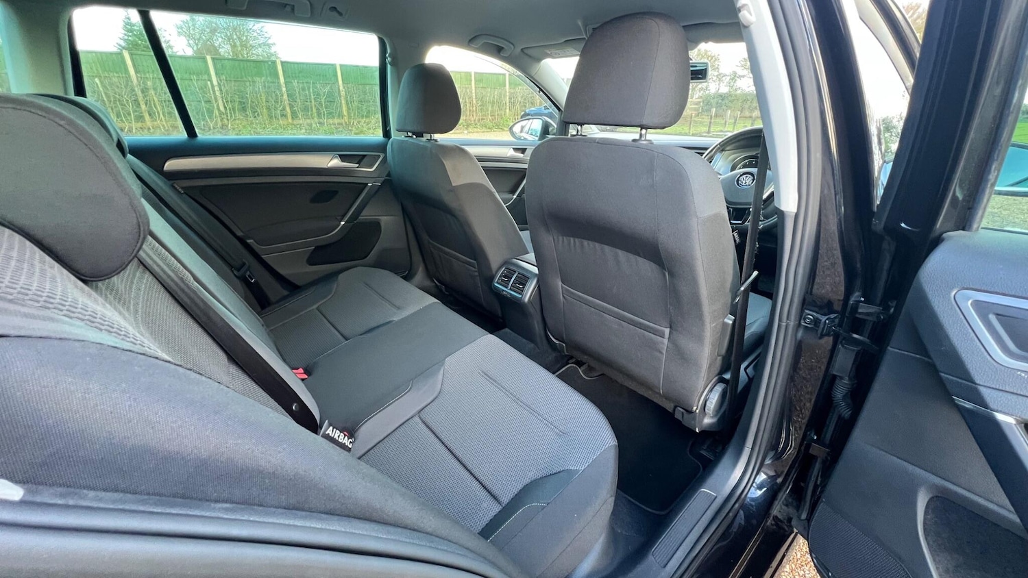 Used Volkswagen Golf 2025 for sale - 78091804: Photo 11