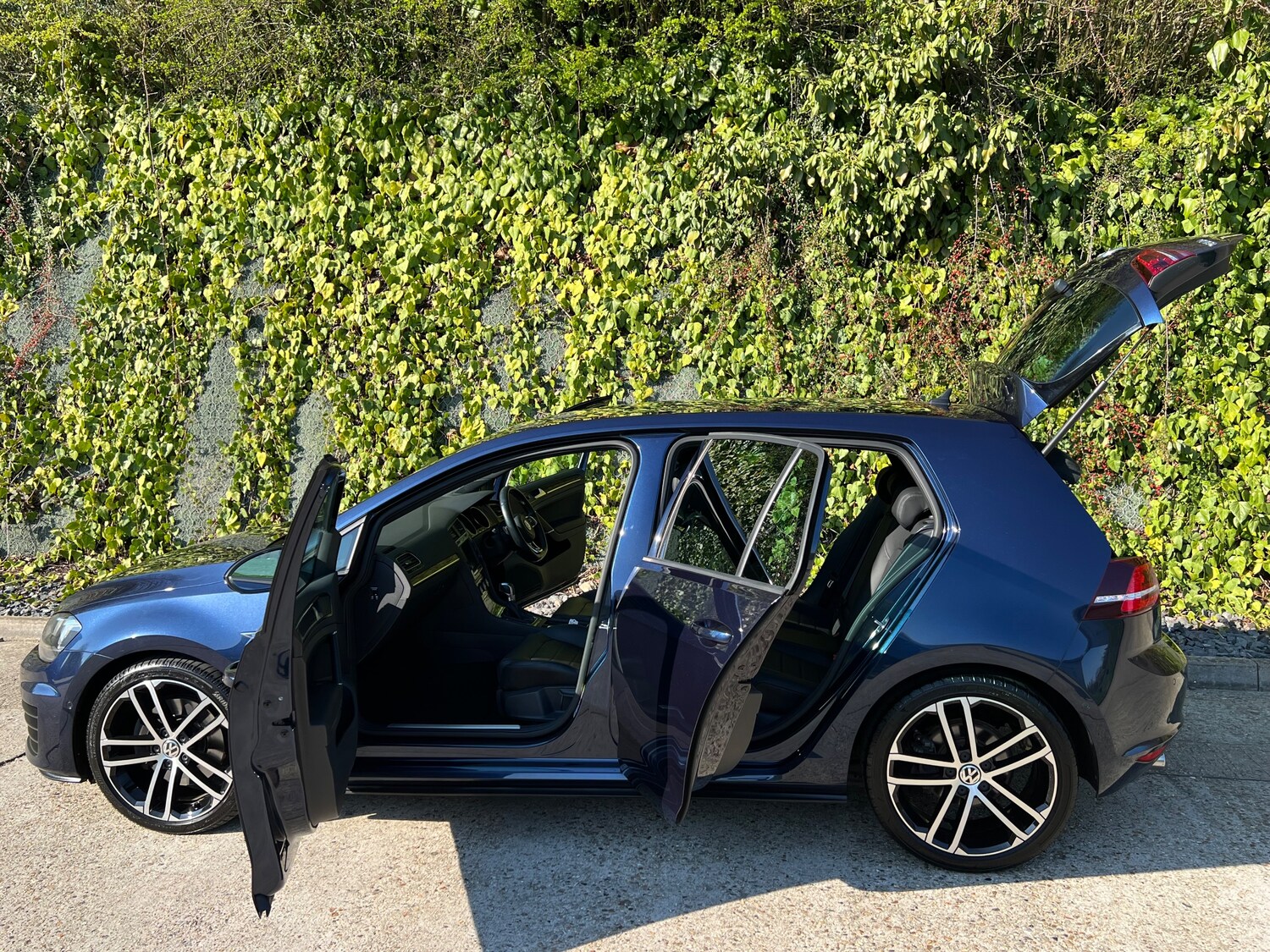 Used Volkswagen Golf 2014 for sale - 78103556: Photo 16