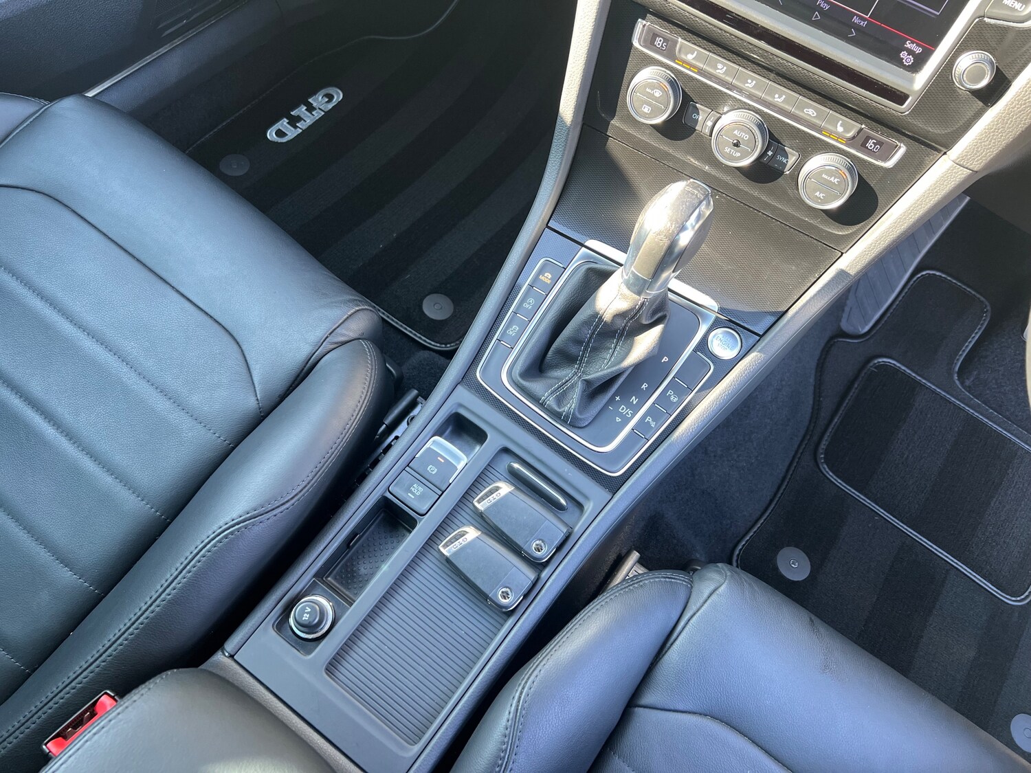 Used Volkswagen Golf 2014 for sale - 78103556: Photo 21