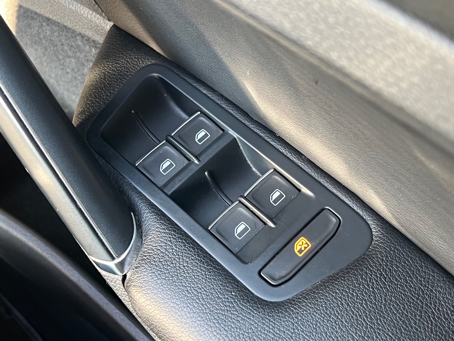 Used Volkswagen Golf 2014 for sale - 78103556: Photo 24