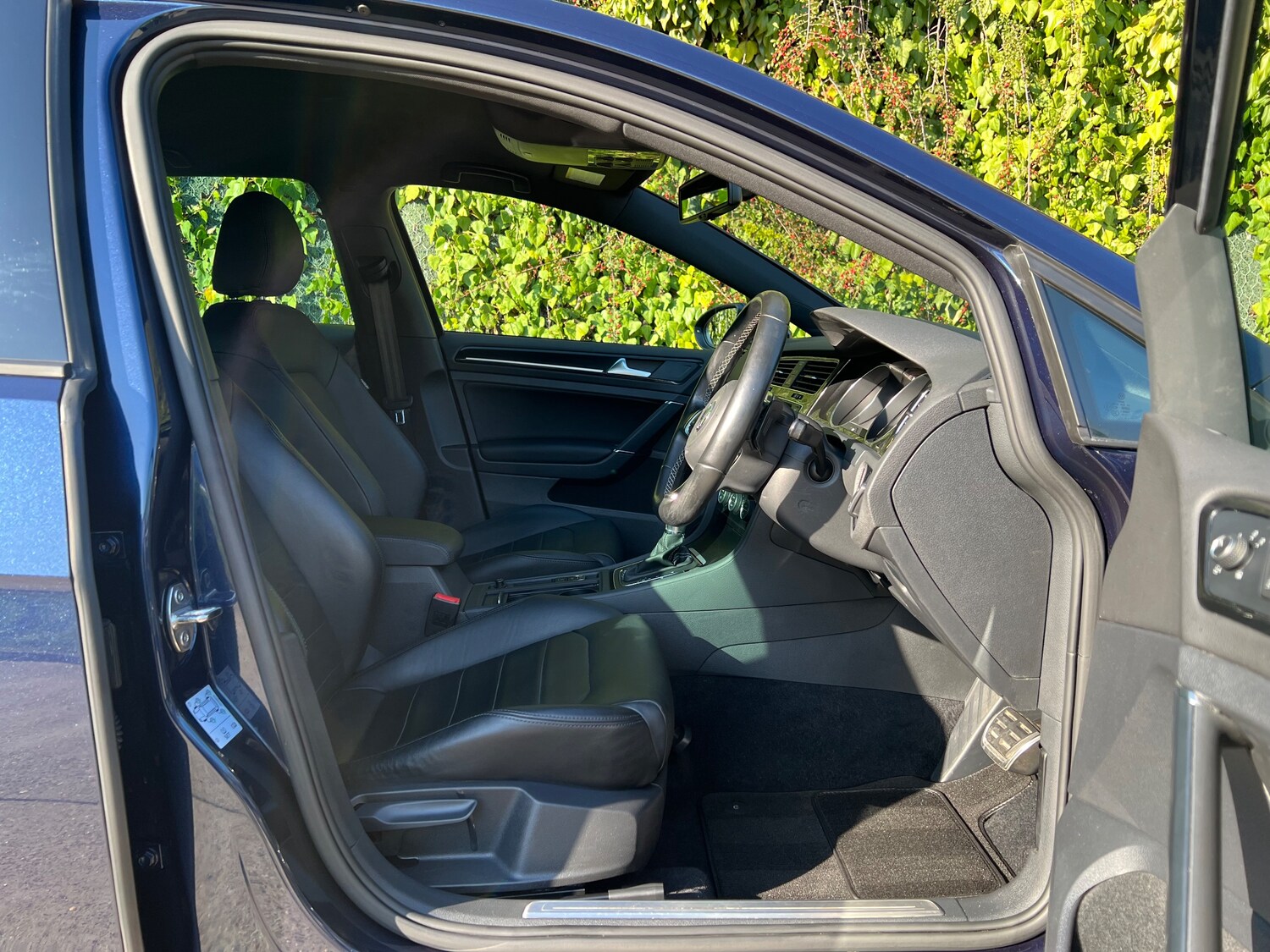 Used Volkswagen Golf 2014 for sale - 78103556: Photo 7