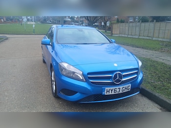 Used Mercedes-Benz A-Class 2013 for sale - 77762604: Photo