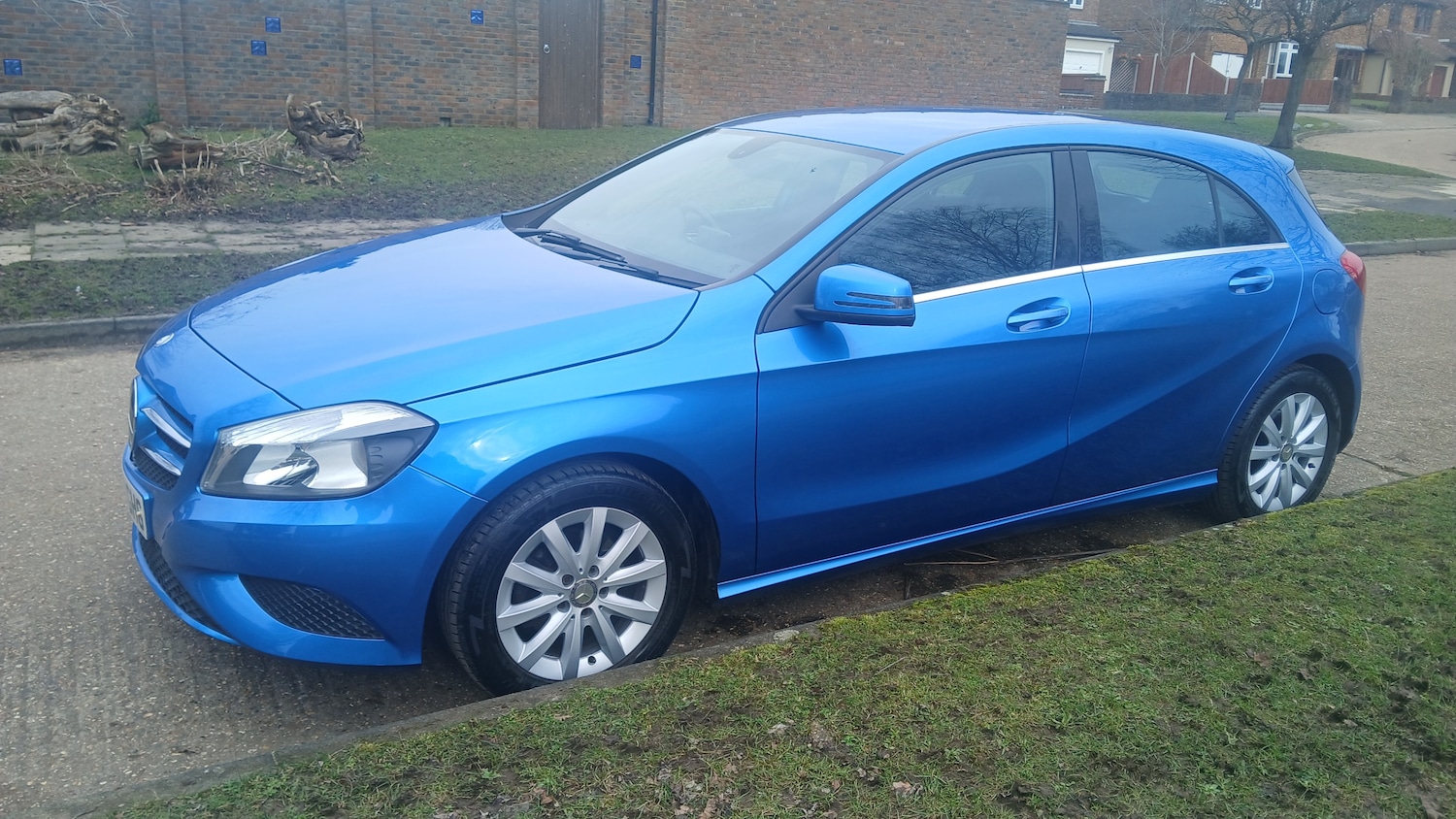 Used Mercedes-Benz A-Class 2013 for sale - 77762604: Photo 3