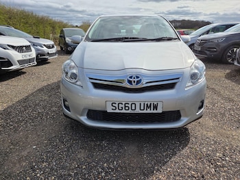 Toyota Auris feature image