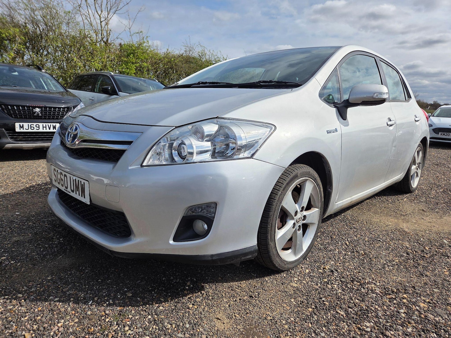 Used Toyota Auris 2010 for sale - 77927768: Photo 2