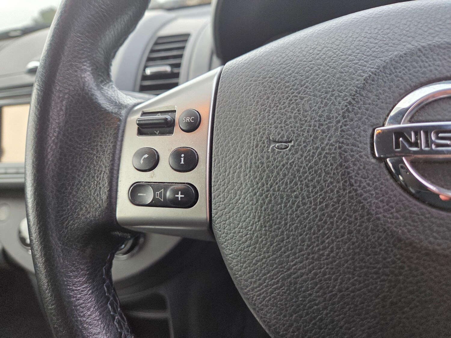 Used Nissan Note 2012 for sale - 77997741: Photo 19