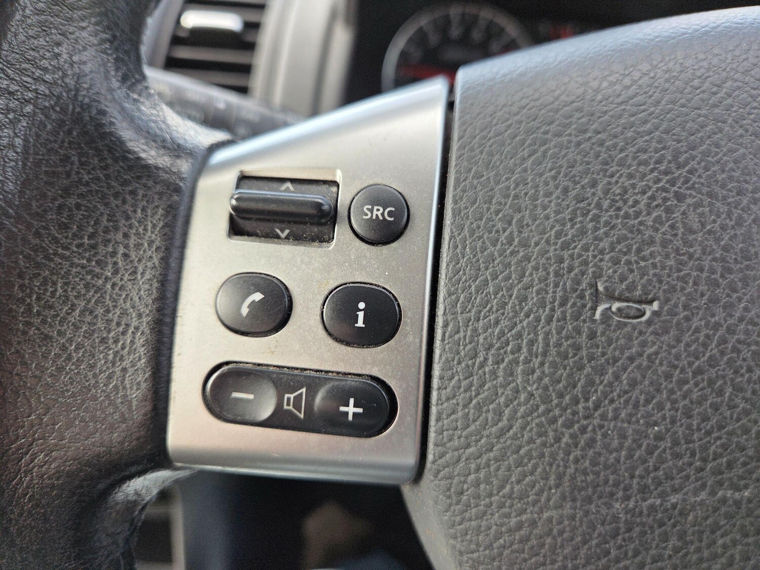 Used Nissan Note 2012 for sale - 77997741: Photo 21