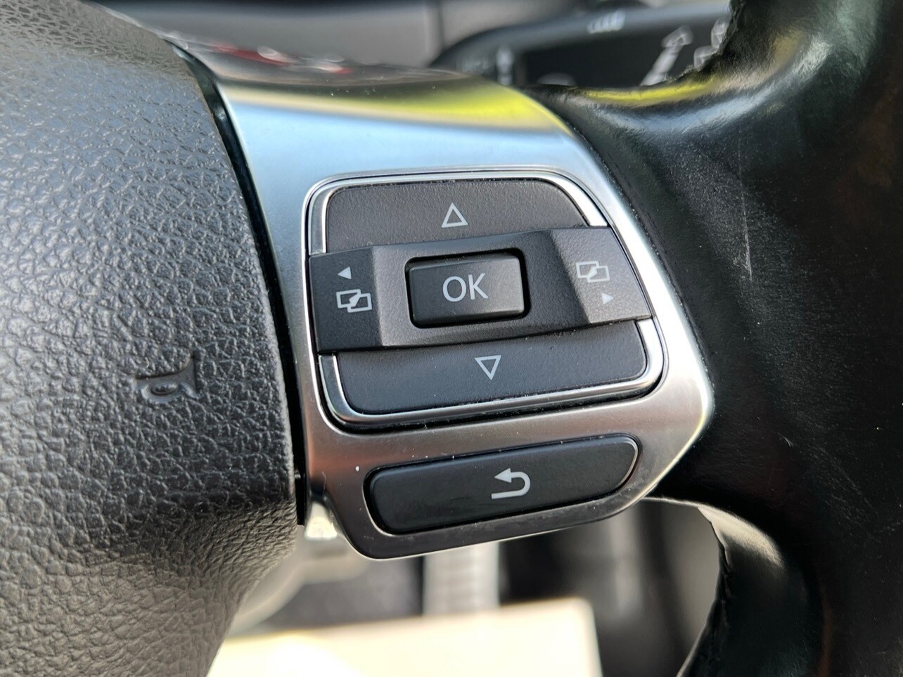 Used Volkswagen Tiguan 2014 for sale - 78103550: Photo 14