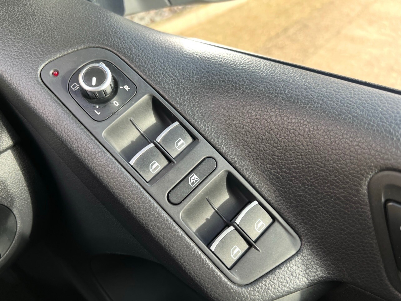 Used Volkswagen Tiguan 2014 for sale - 78103550: Photo 22