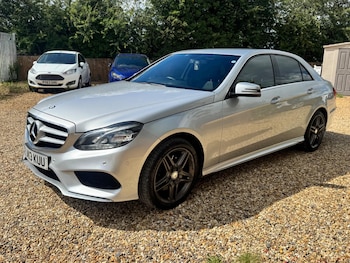 Used Mercedes-Benz E Class 2013 for sale - 78888233: Photo
