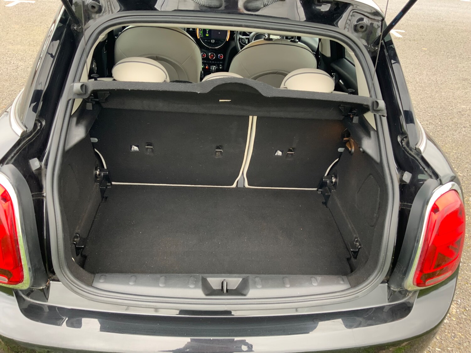 Used MINI Hatch 2019 for sale - 77927776: Photo 10