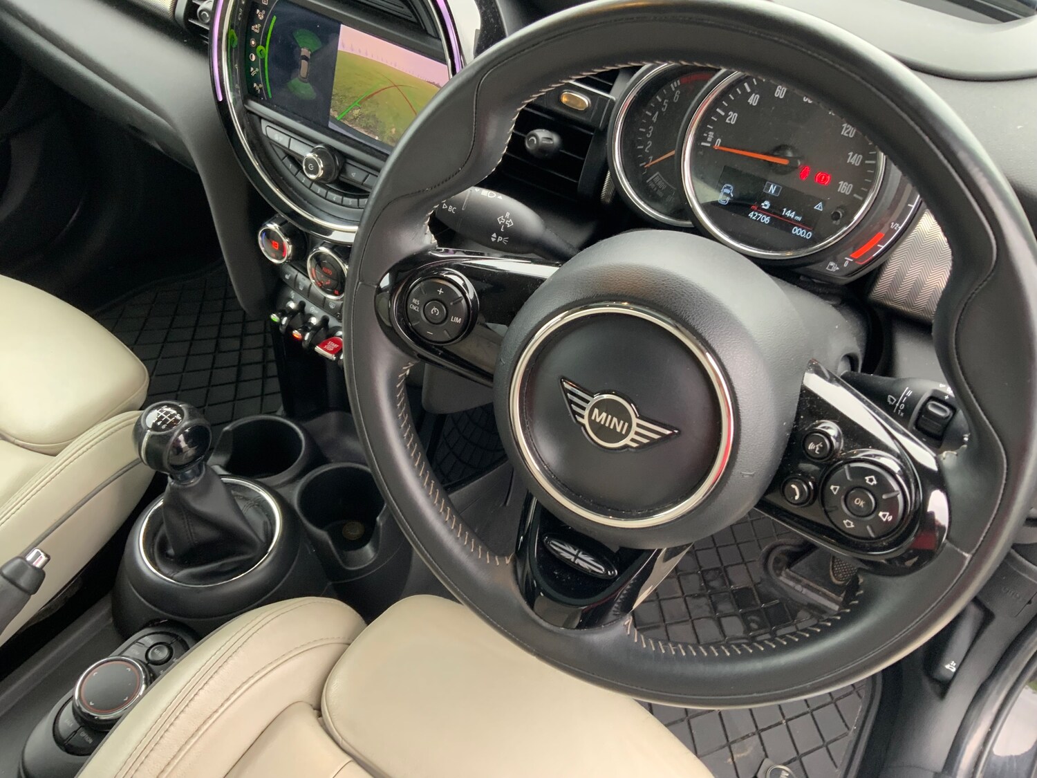 Used MINI Hatch 2019 for sale - 77927776: Photo 18