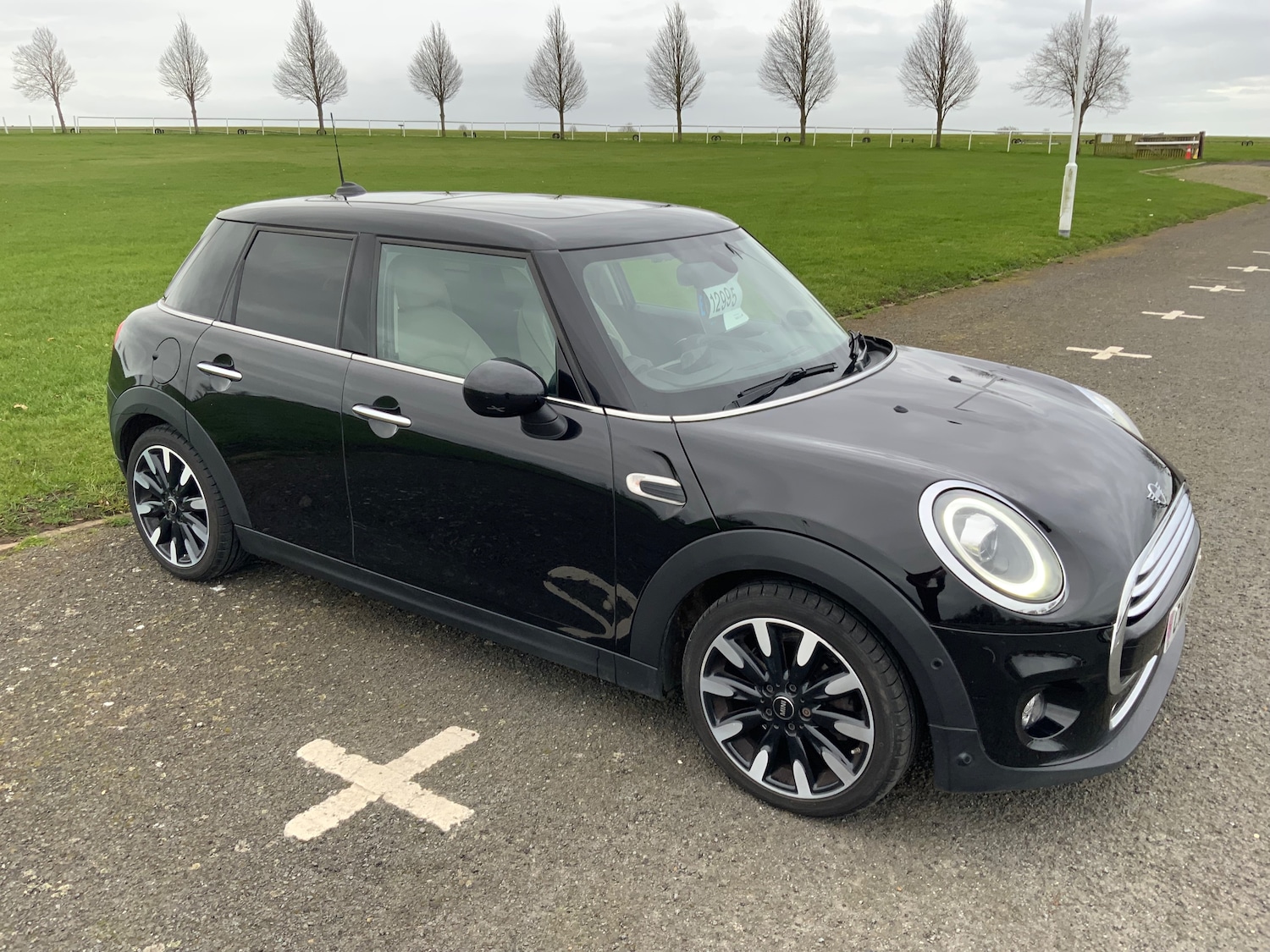 Used MINI Hatch 2019 for sale - 77927776: Photo 2