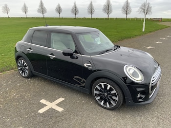 Used MINI Hatch 2019 for sale - 77927776: Photo