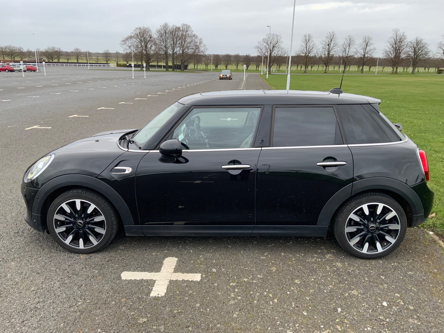 Used MINI Hatch 2019 for sale - 77927776: Photo 5