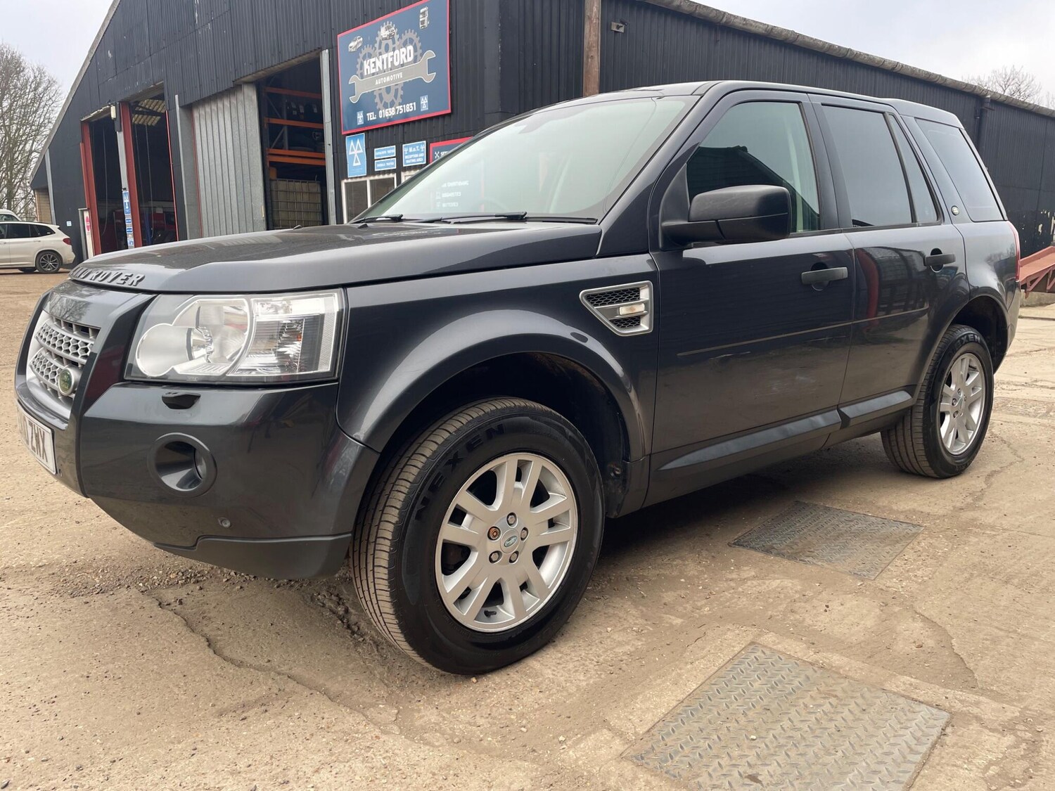 Used Land Rover Freelander 2 2010 for sale - 78043798: Photo 13
