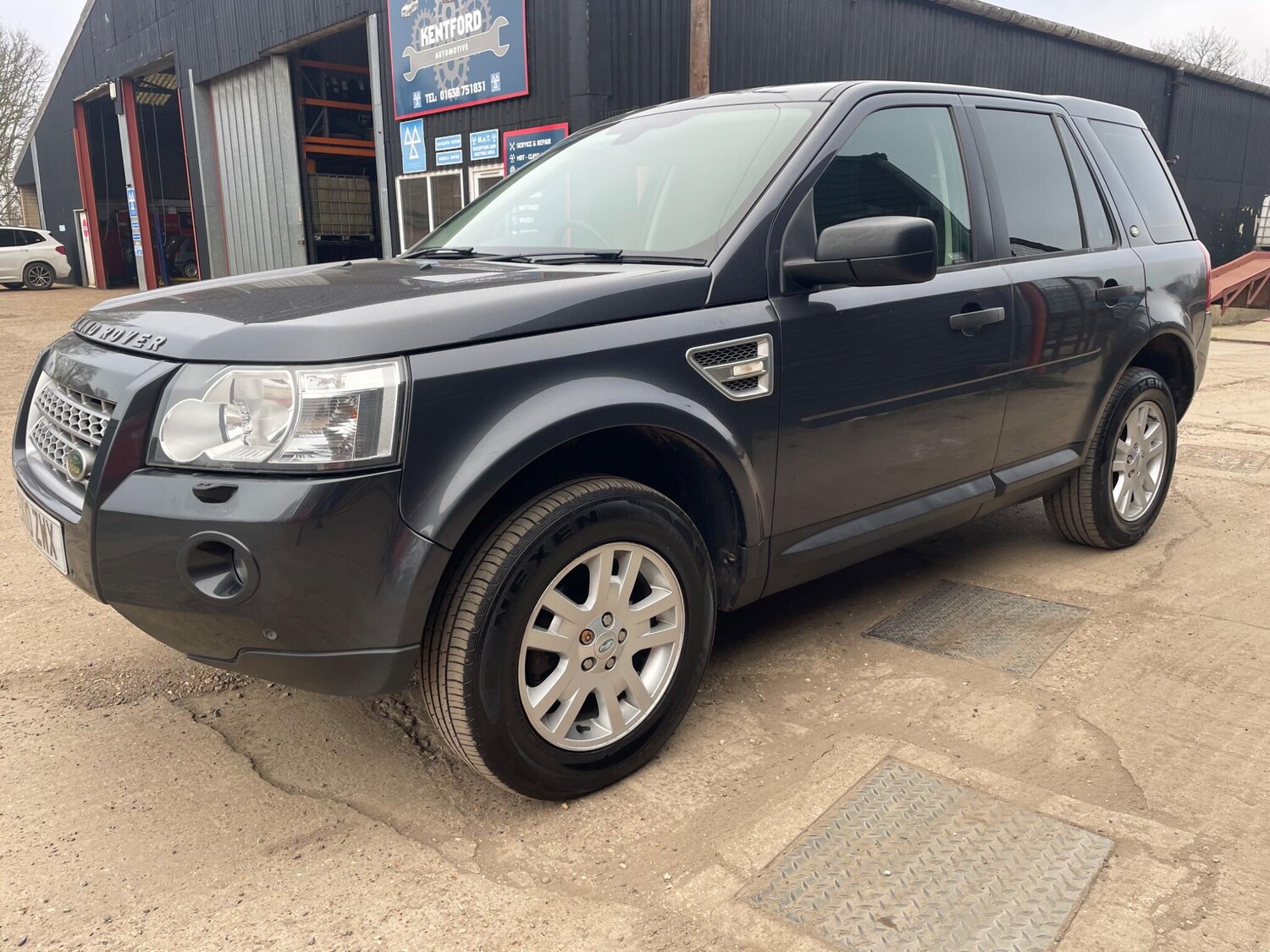 Used Land Rover Freelander 2 2010 for sale - 78043798: Photo 14