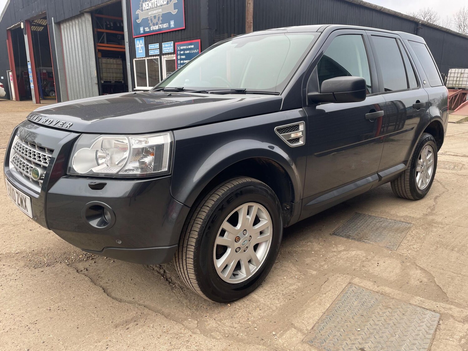 Used Land Rover Freelander 2 2010 for sale - 78043798: Photo 16