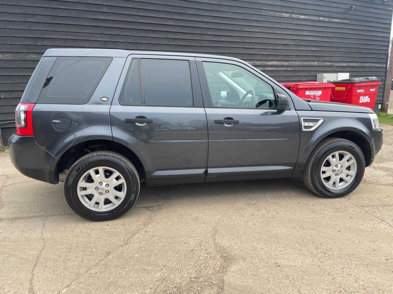 Used Land Rover Freelander 2 2010 for sale - 78043798: Photo 3