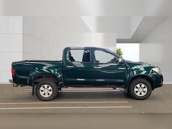 Used Toyota Hilux 2010 for sale - 79038612: Photo