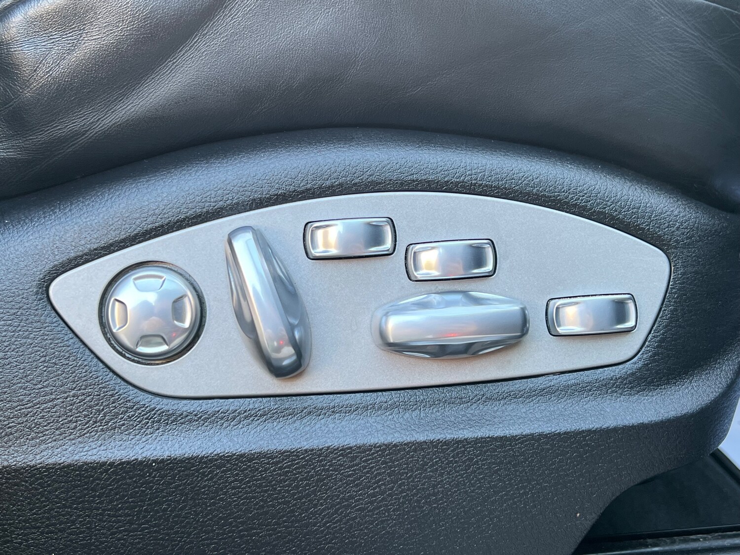 Used Porsche Macan 2016 for sale - 78103555: Photo 10