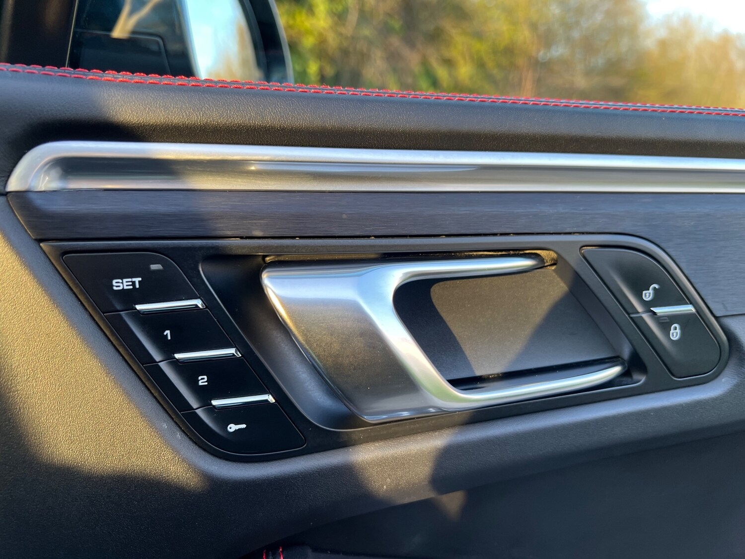 Used Porsche Macan 2016 for sale - 78103555: Photo 11