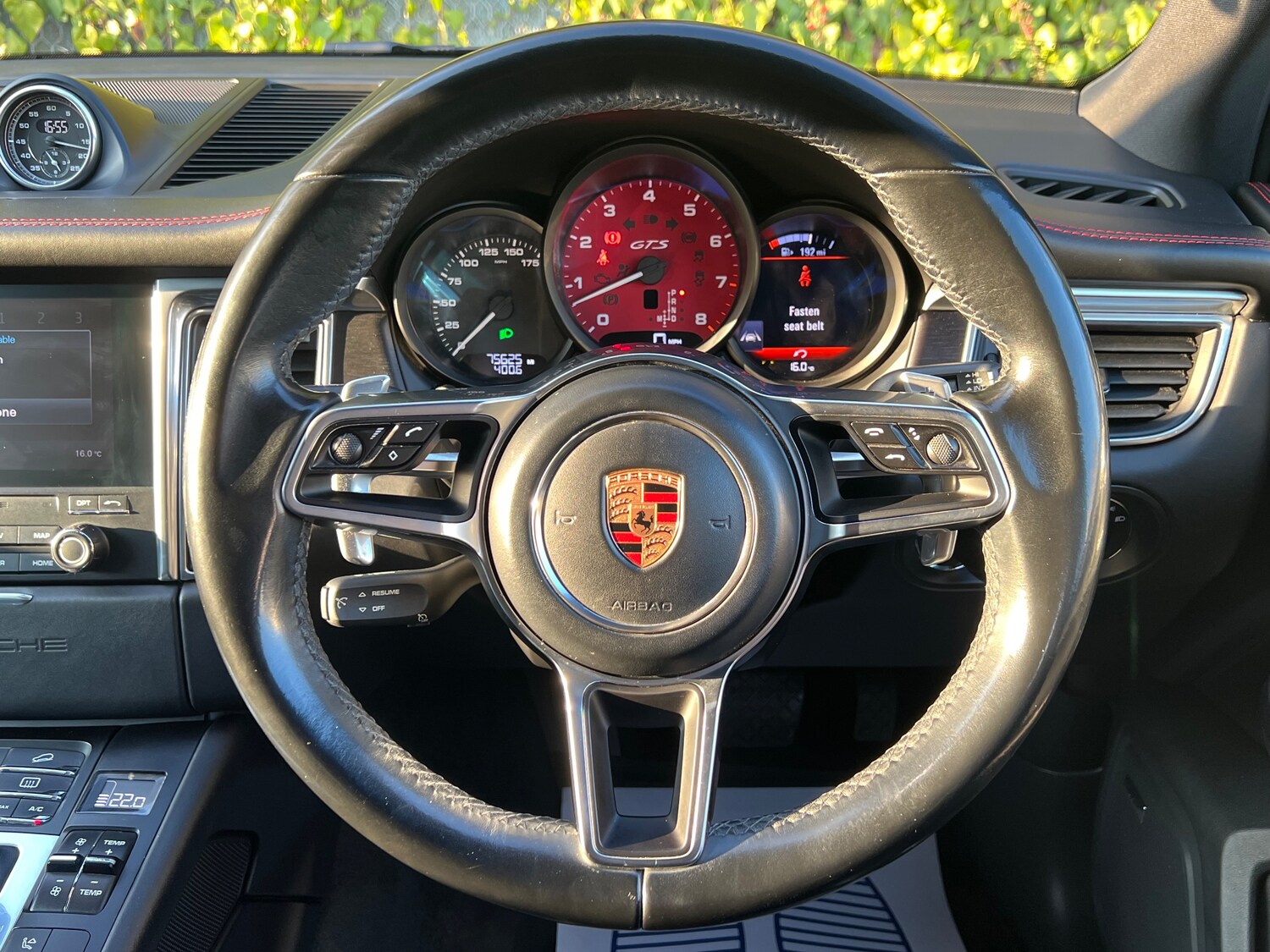 Used Porsche Macan 2016 for sale - 78103555: Photo 15