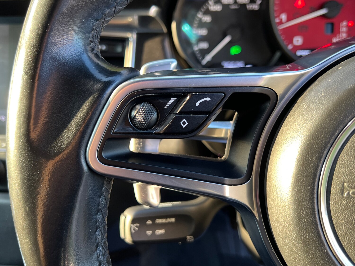 Used Porsche Macan 2016 for sale - 78103555: Photo 16