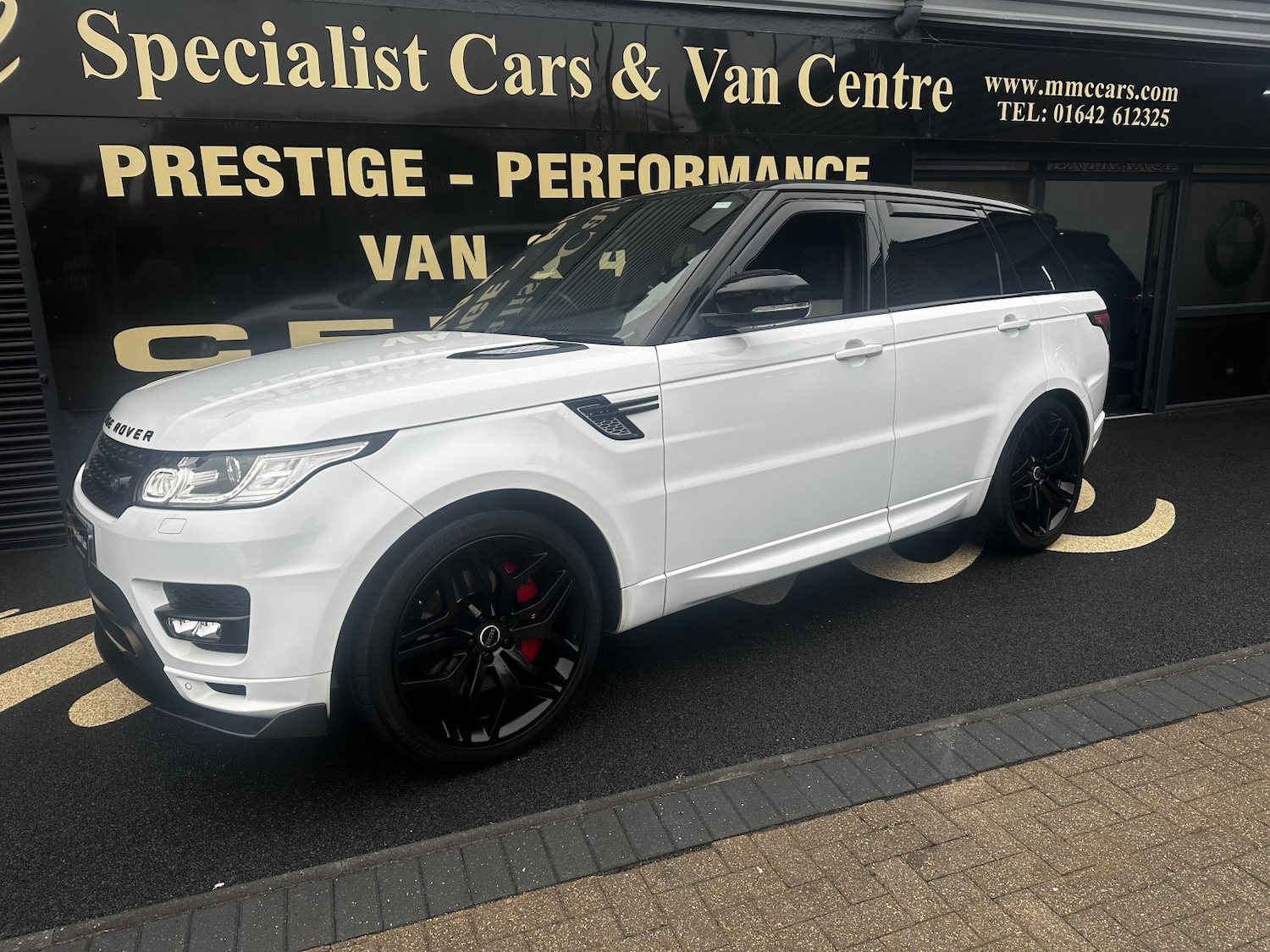 Used Land Rover Range Rover Sport 2015 for sale - 77033075: Photo 4