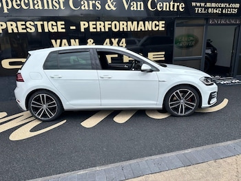 Used Volkswagen Golf 2017 for sale - 75457497: Photo