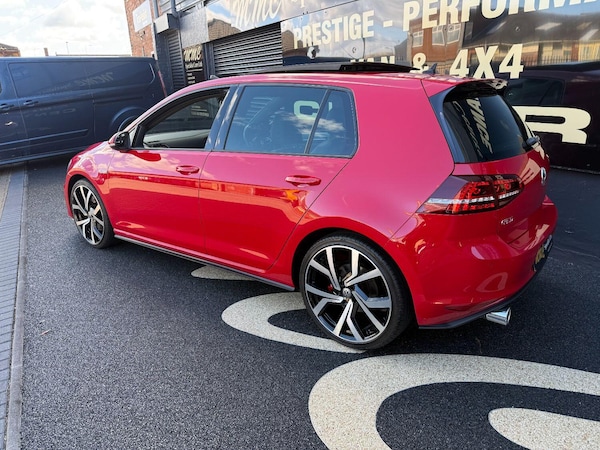 Used Volkswagen Golf 2015 for sale - 75767180: Photo 4